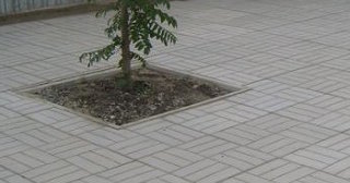 Качественная тротуарная плитка серого цвета в Ейске в октябре