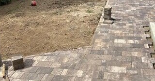 Профессиональная укладка тротуарной плитки на клей в Ейске в октябре