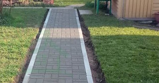 Укладка садовых дорожек в Ейске: стоимость от 928 руб. от ТротуарнаяПлитка